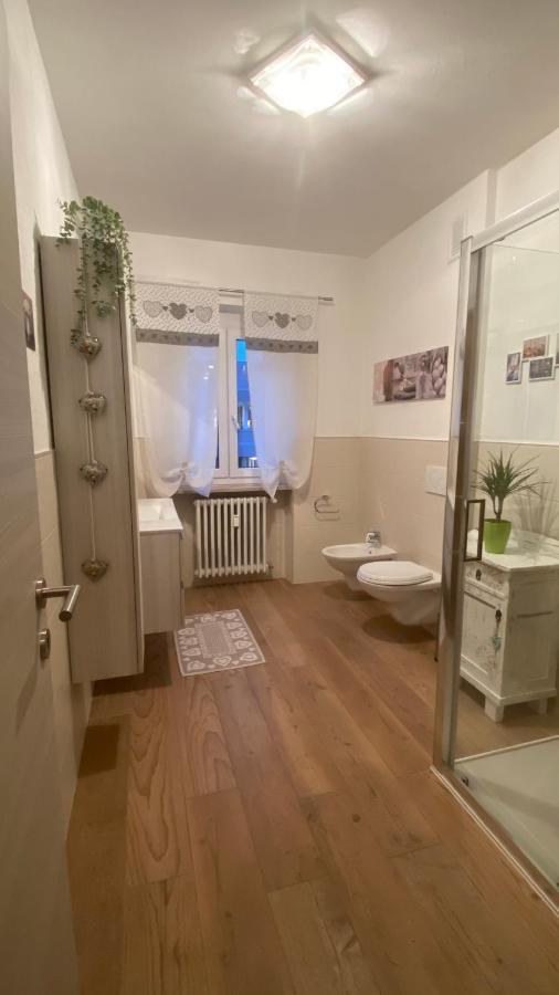 Appartamento "Roby" In Centro Cavalese Buitenkant foto