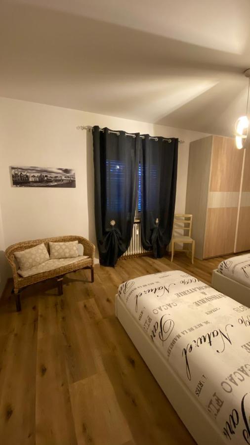 Appartamento "Roby" In Centro Cavalese Buitenkant foto